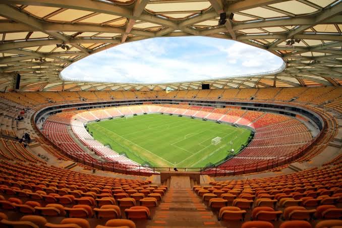 Com atraso e reclamações, Arena da Amazônia é 9º estádio