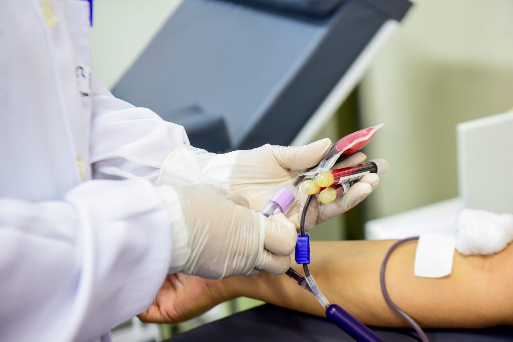 Intervalo para doação de sangue após tatuagem diminui no AM, anuncia Hemoam